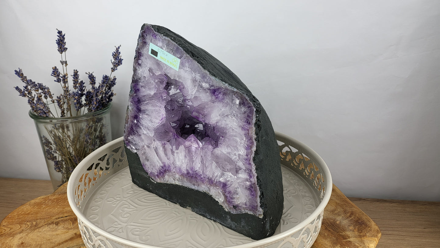 5,75kg Amethystdruse mit großer Kristallbildung