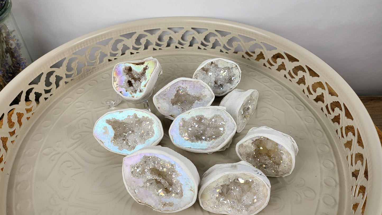 Angel Aura Quarz Geode