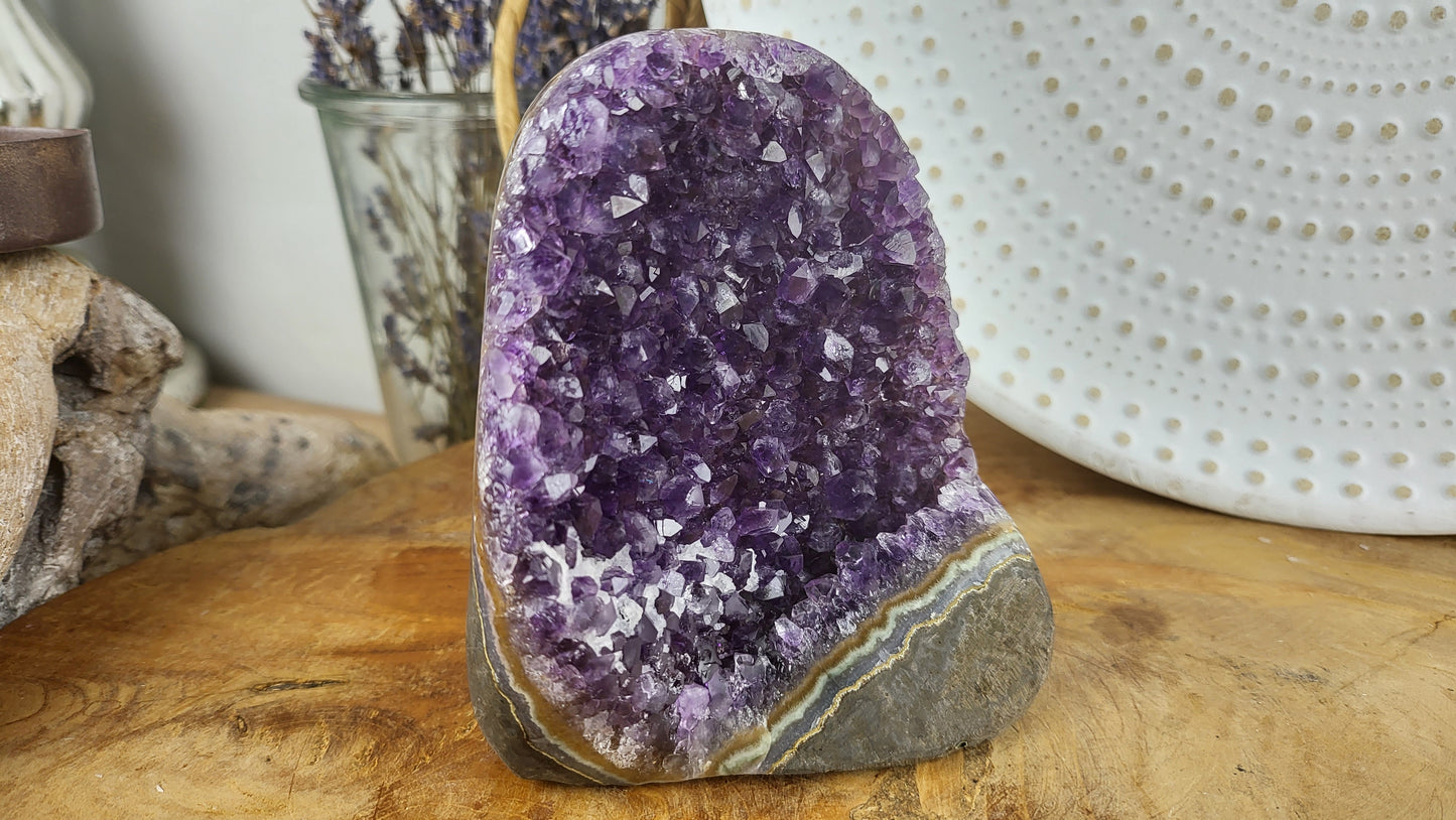 Vollpolierte Amethystdruse ca. 680g