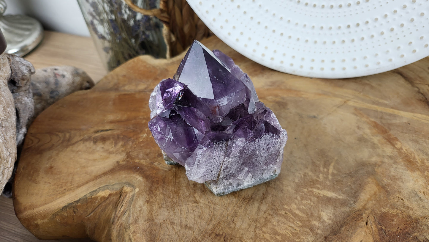 Amethyst Stufe mit großer Kristallbildung ca. 690g