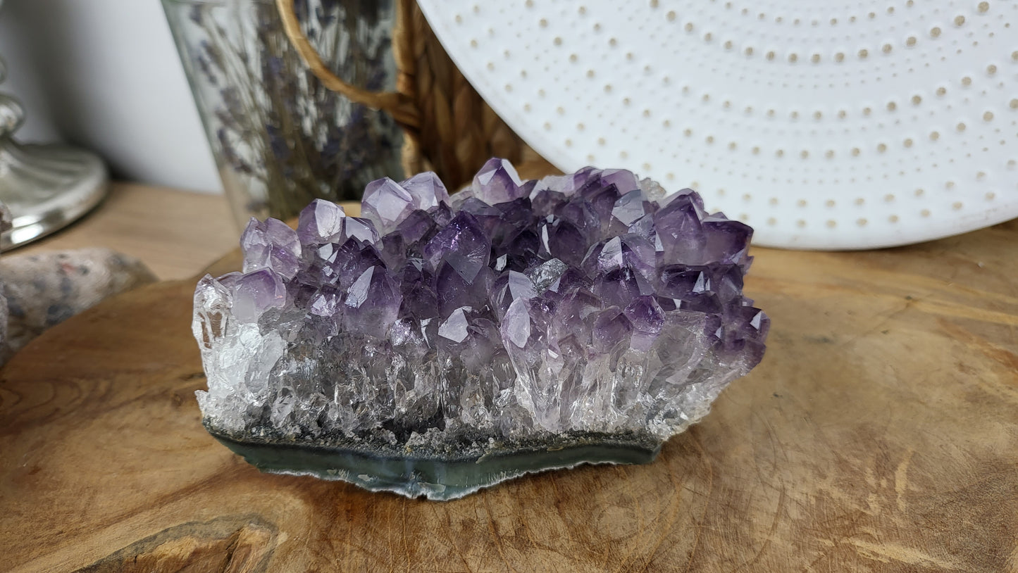 Amethyst Segment mit großer Kristallbildung ca. 635g