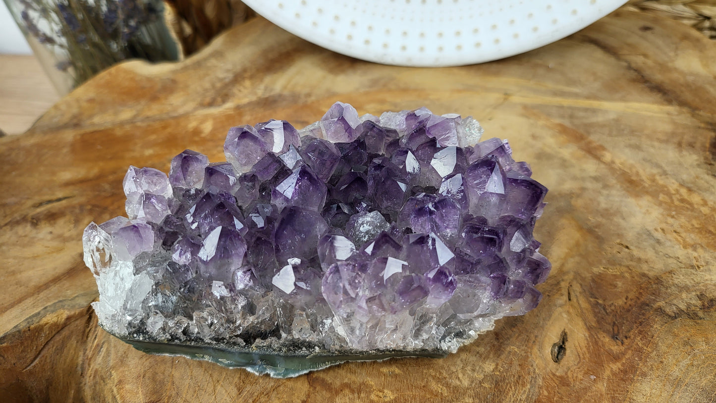 Amethyst Segment mit großer Kristallbildung ca. 635g