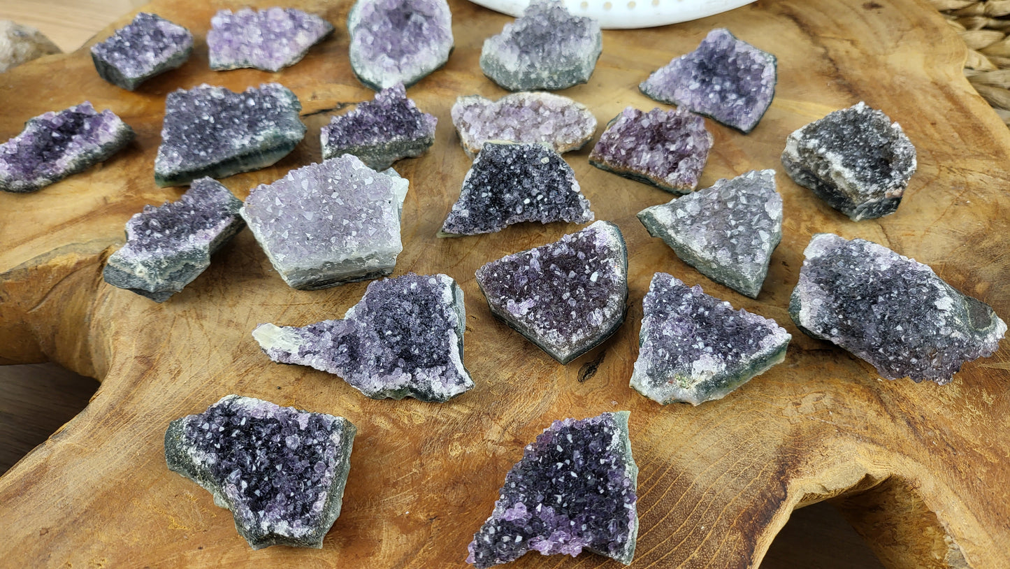 Mini Amethyst Stück,  Handstein Uruguay