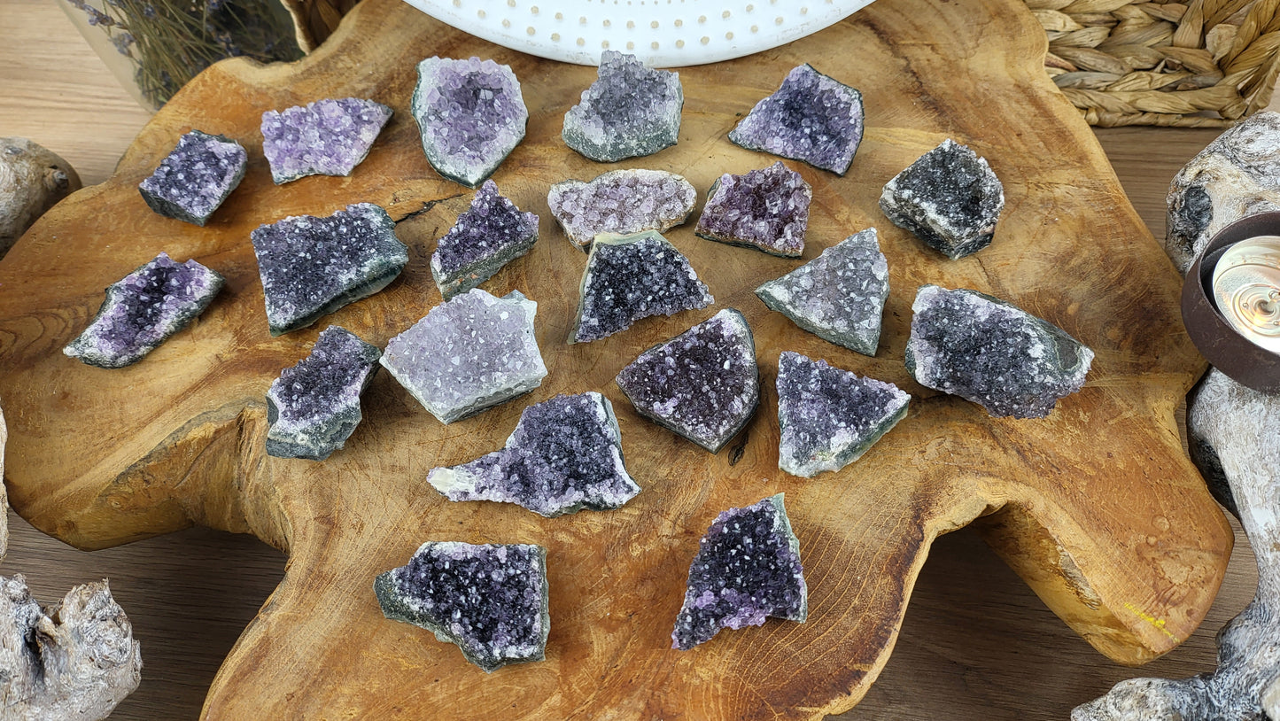 Mini Amethyst Stück,  Handstein Uruguay