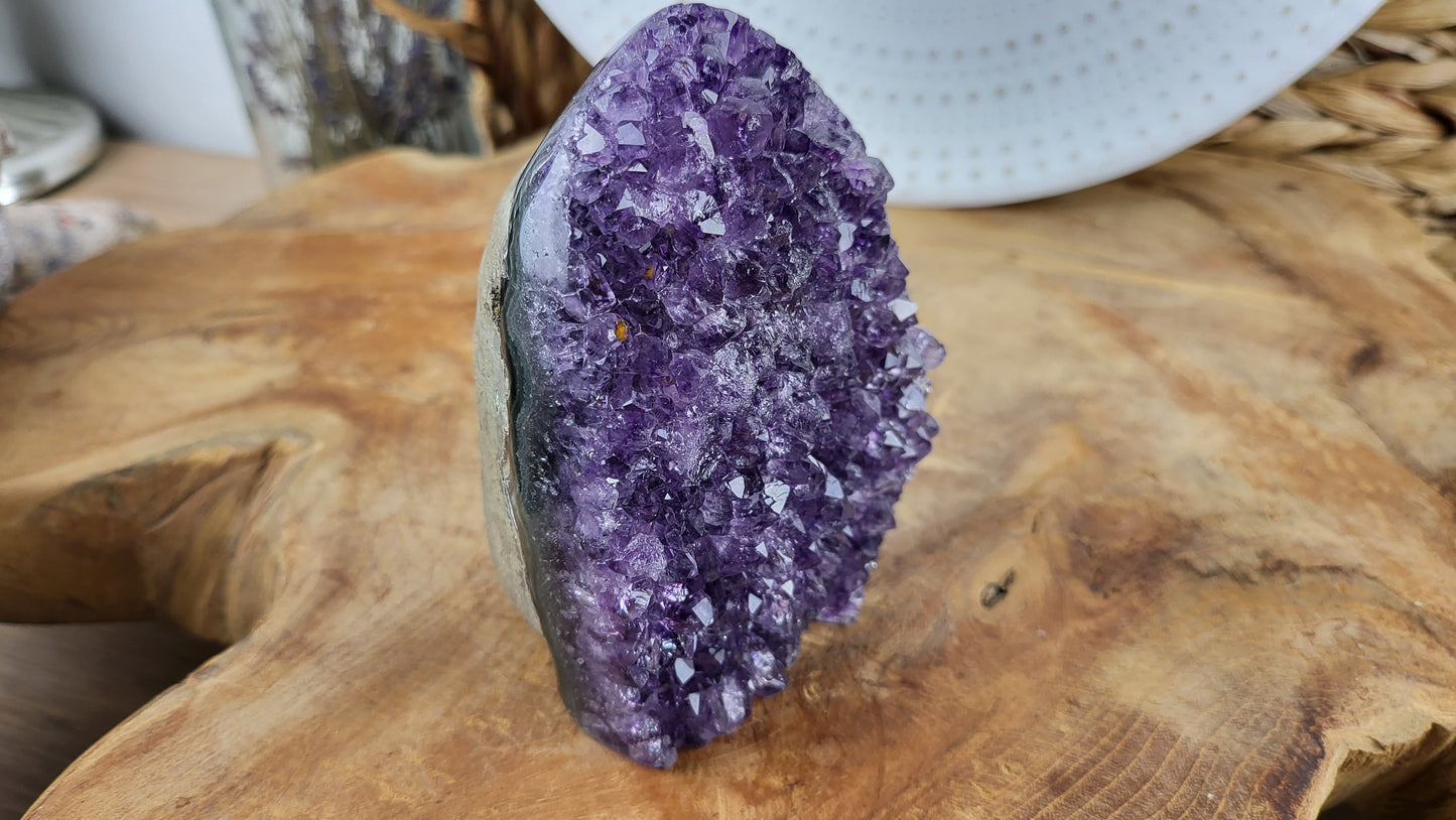 Amethystdruse vollpoliert, ca. 570g