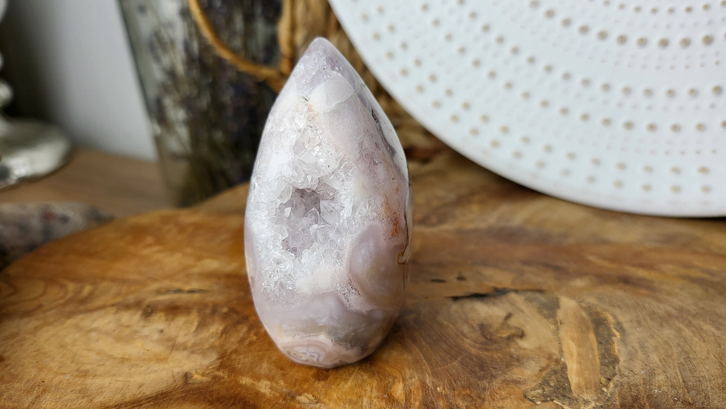 Pinke Amethyst Flamme ca. 190g