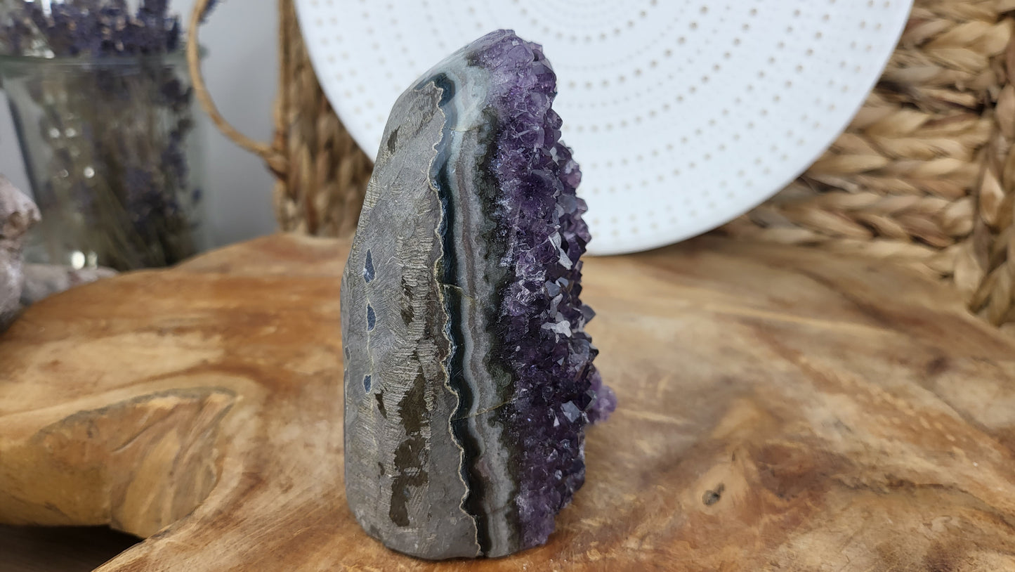 Vollpolierte Amethystdruse ca. 700g aus Brasilien