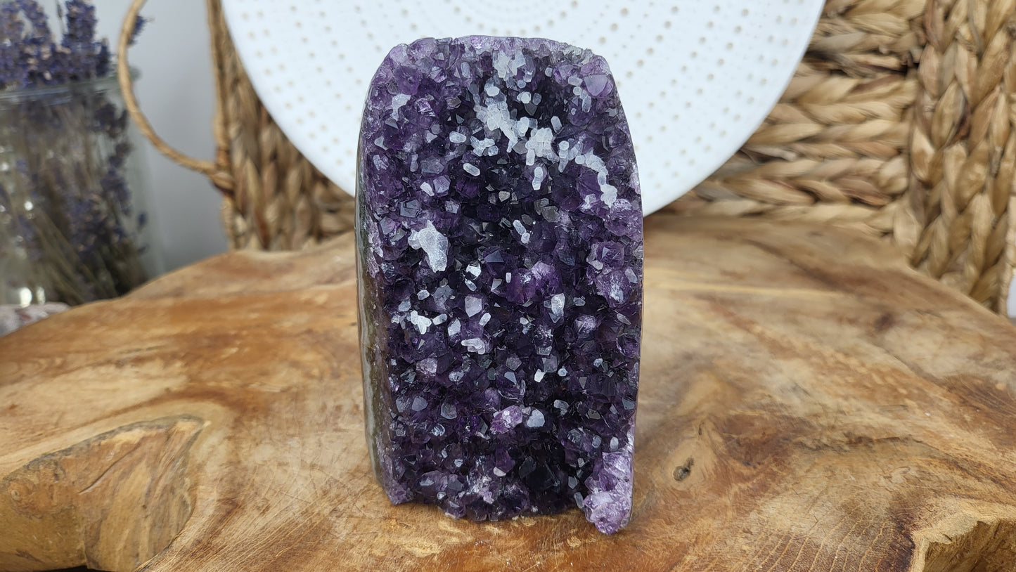 Vollpolierte Amethystdruse ca. 700g aus Brasilien