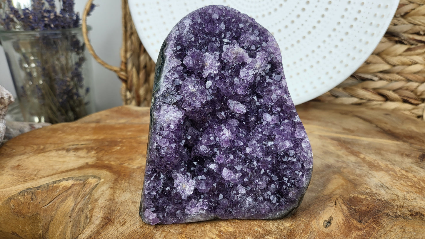 Vollpolierte Amethystdruse ca. 790g aus Brasilien