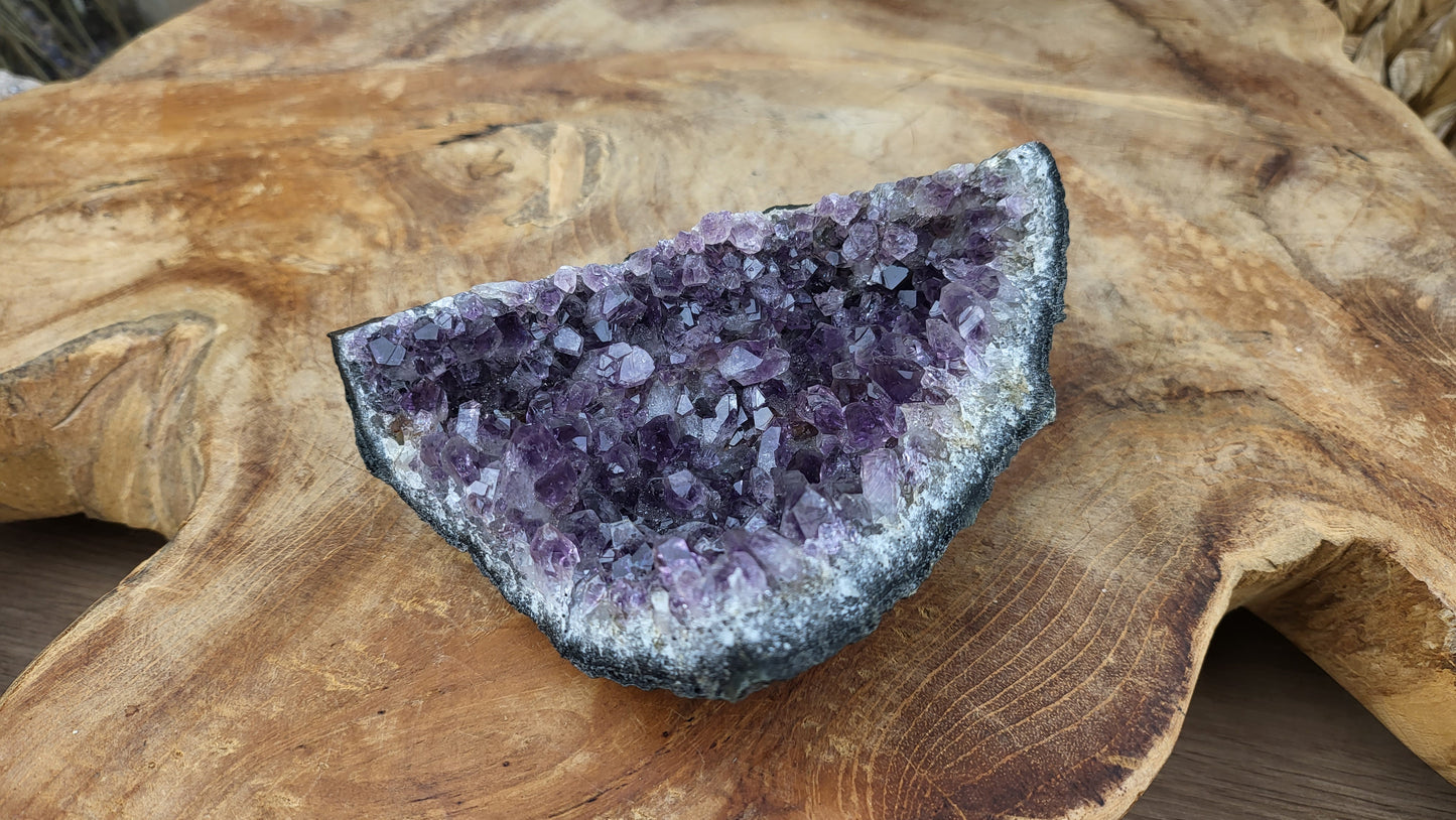 Amethyst Segment 330g aus Uruguay