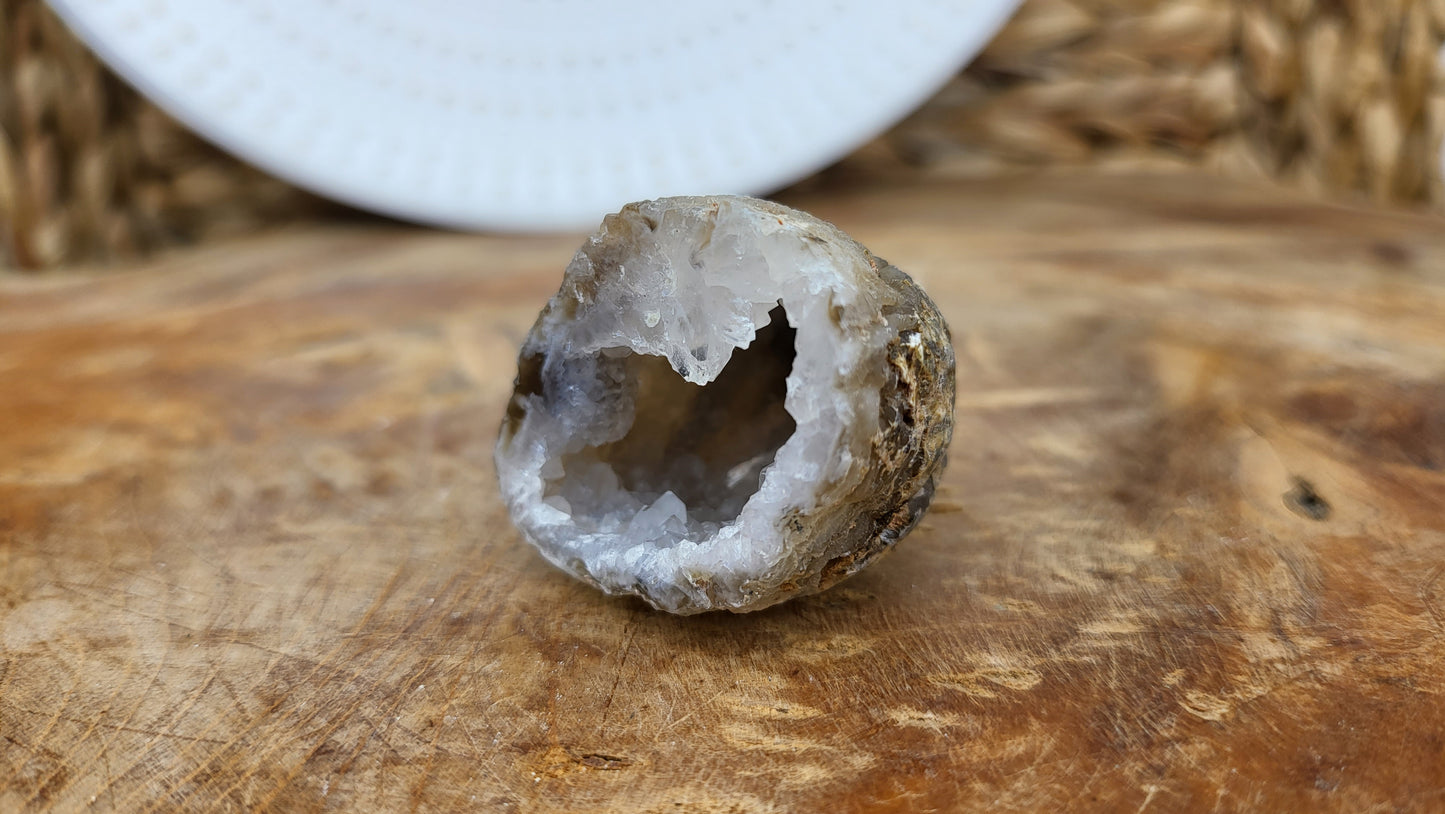 Achatnuss Hälfte, Mini Achatgeode 4cm, aus Brasilien Nr.11